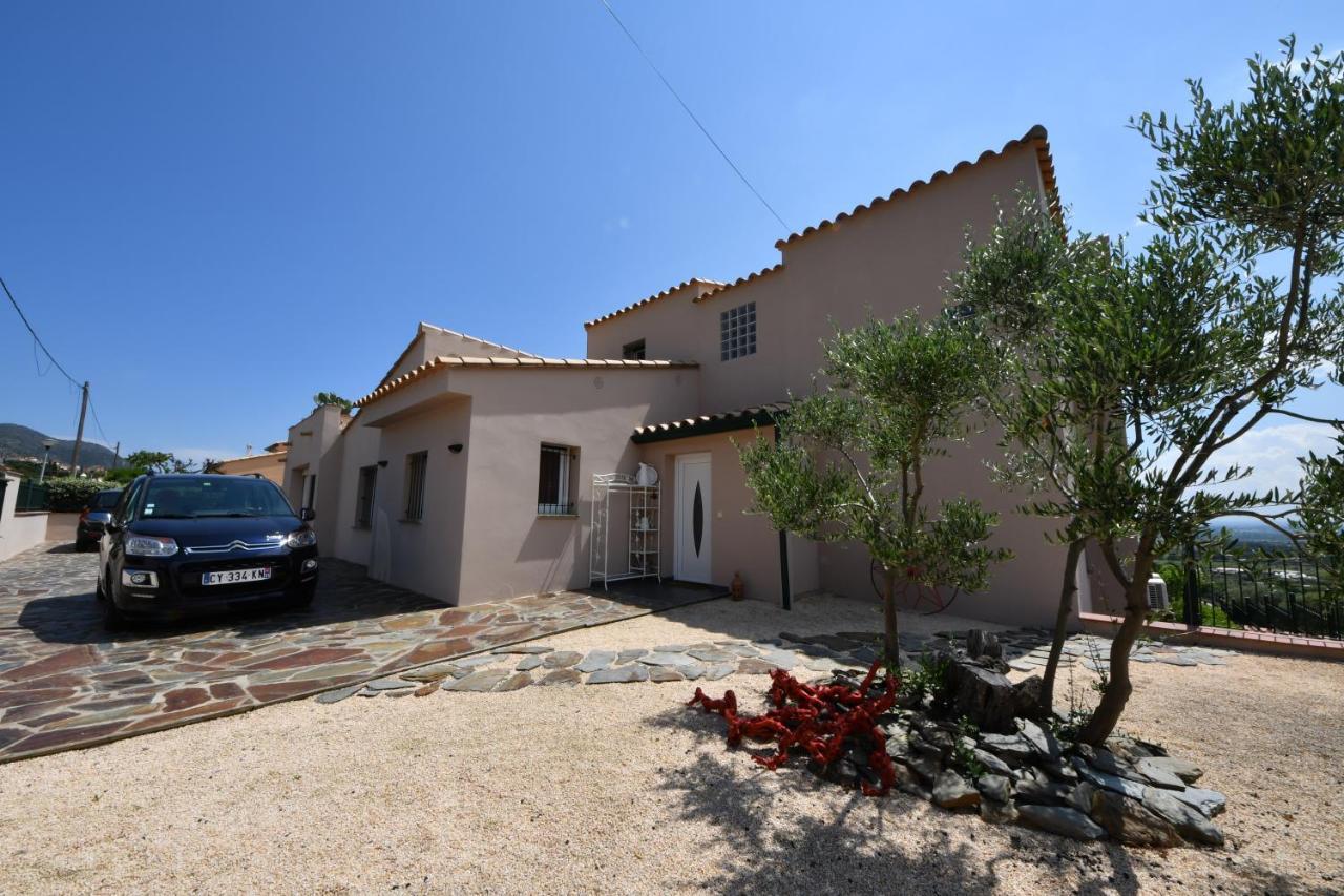Appartement & Spa - Panoramic Olivars Pau Екстер'єр фото