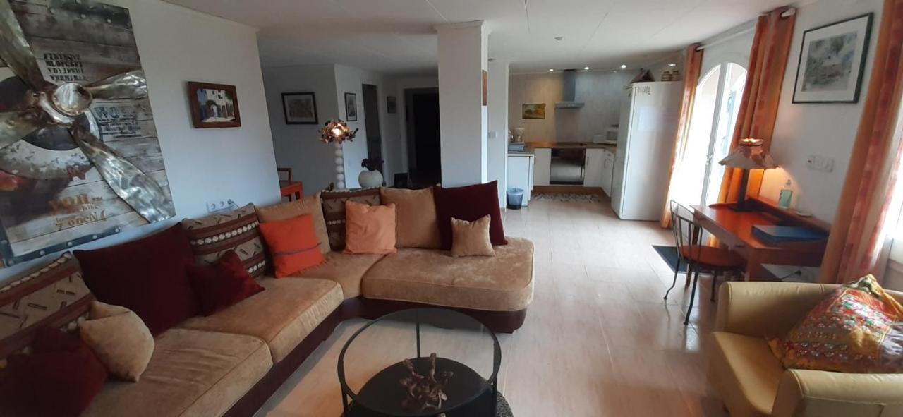 Appartement & Spa - Panoramic Olivars Pau Екстер'єр фото